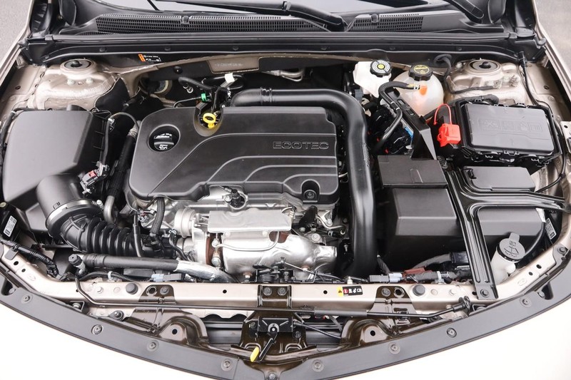 Chevrolet Malibu Vehicle Image 24