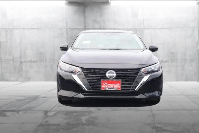 Nissan Sentra Vehicle Image 04