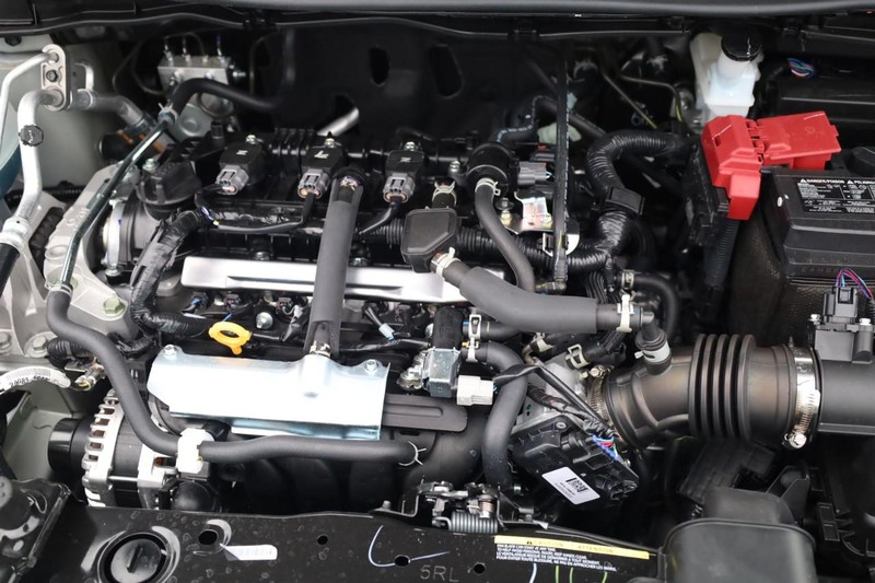 Nissan Versa Vehicle Image 24