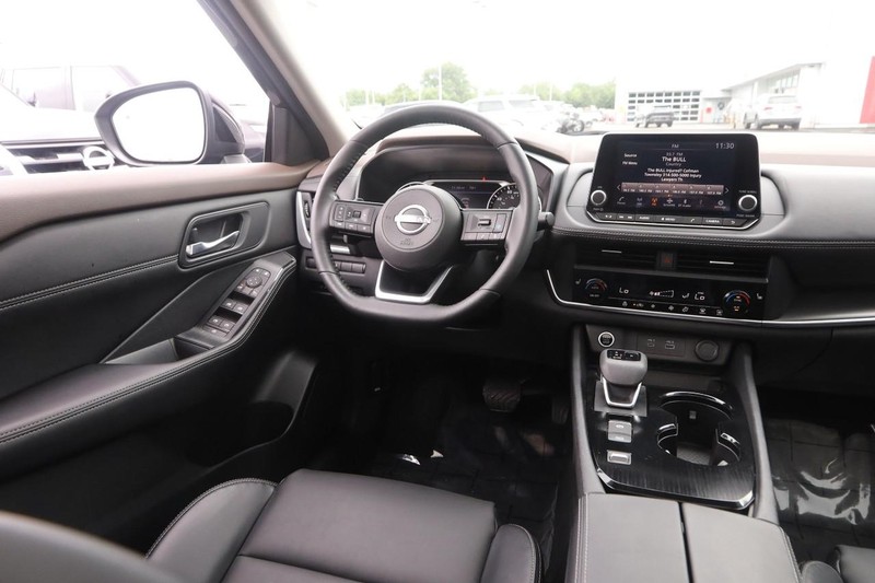 Nissan Rogue Vehicle Image 22