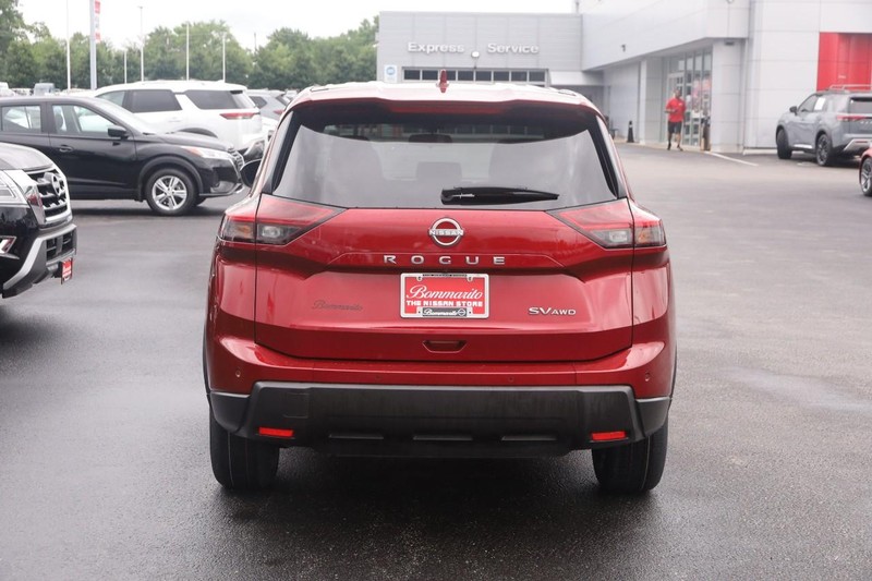 Nissan Rogue Vehicle Image 06