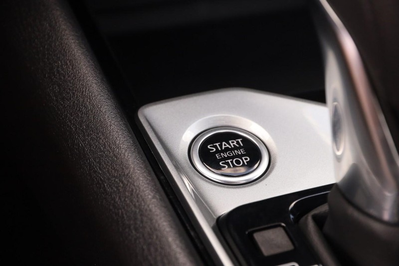 Nissan Altima Vehicle Image 15