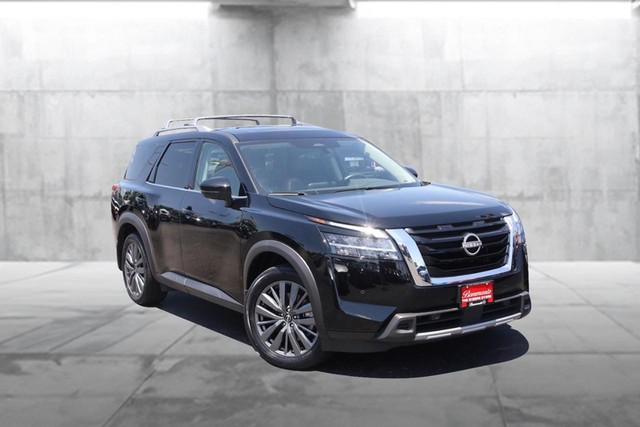Used 2024 Nissan Pathfinder SL with VIN 5N1DR3CD9RC276384 for sale in Hazelwood, MO