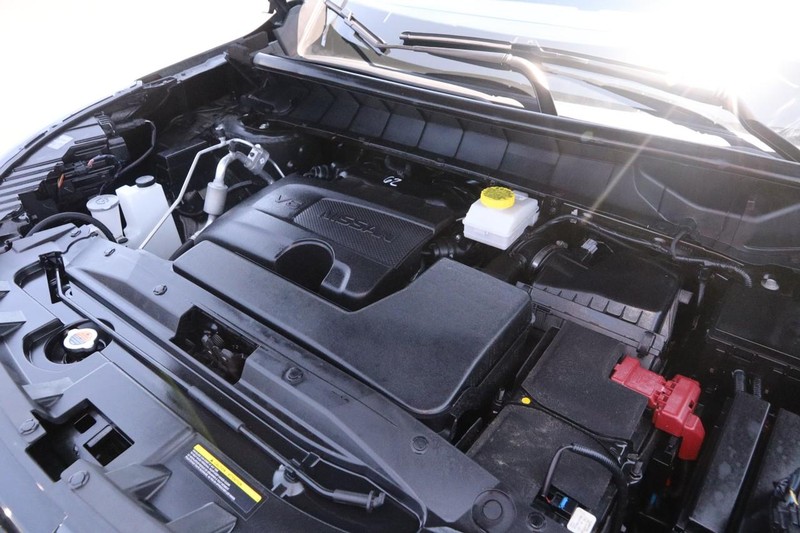 Nissan Pathfinder Vehicle Image 28