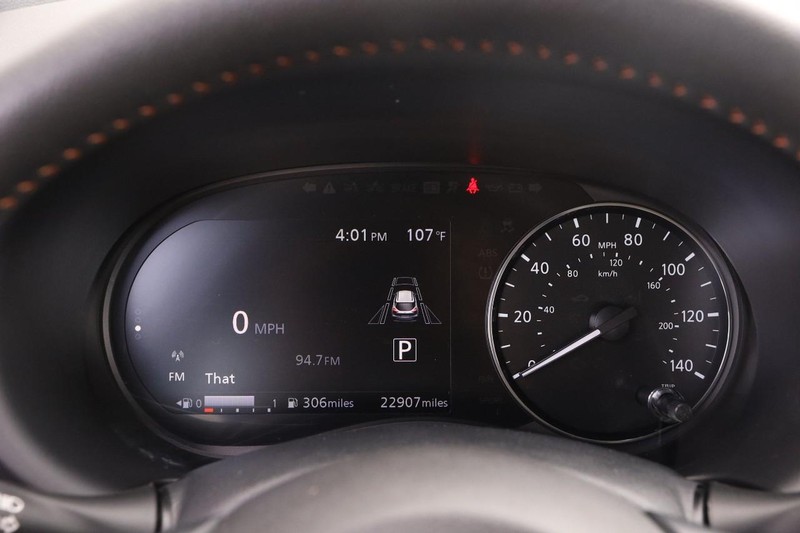 Nissan Kicks Vehicle Image 13
