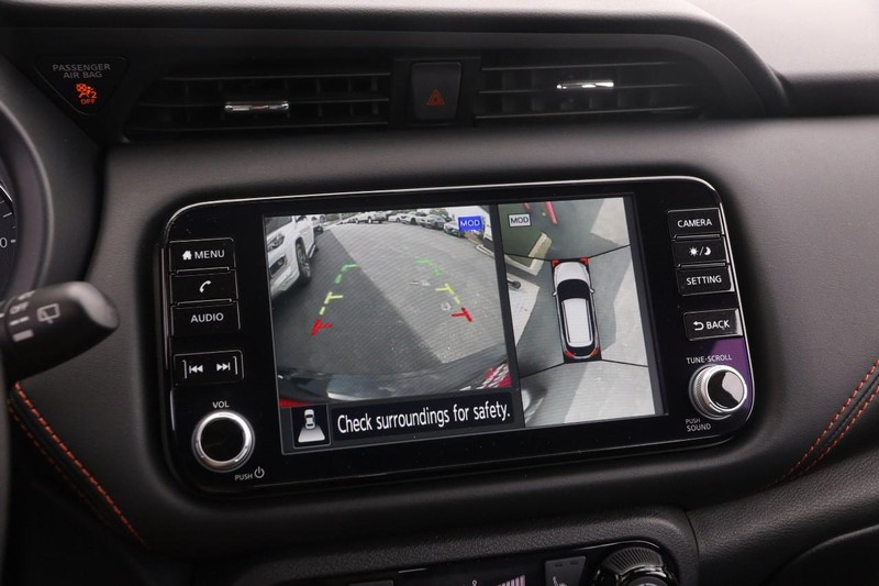 Nissan Kicks Vehicle Image 15