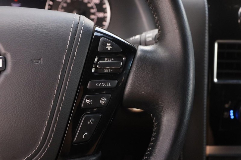 Nissan Armada Vehicle Image 15