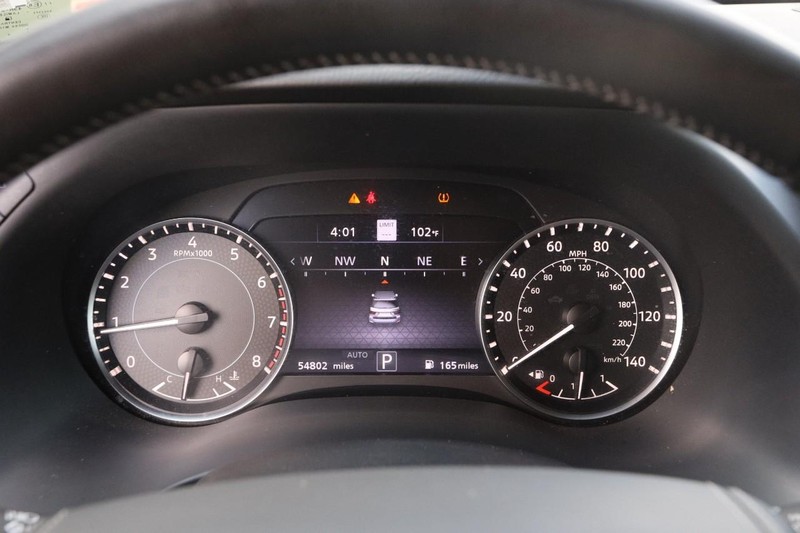 Nissan Armada Vehicle Image 16