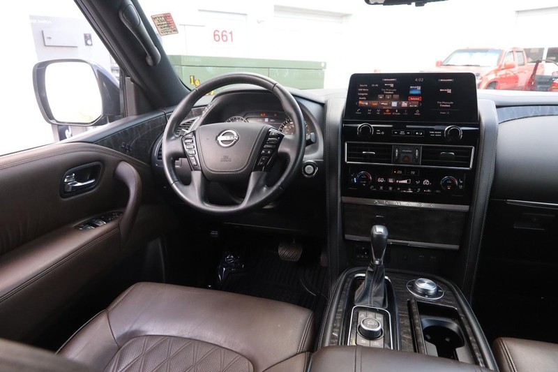 Nissan Armada Vehicle Image 24