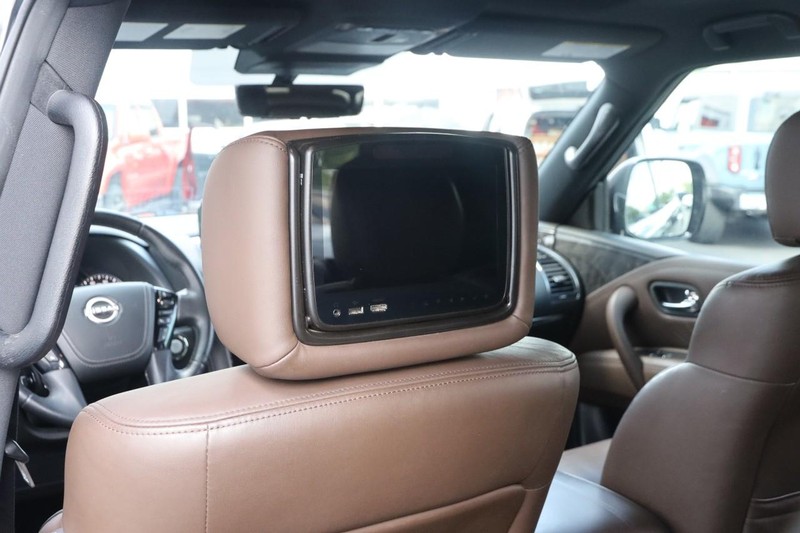 Nissan Armada Vehicle Image 28