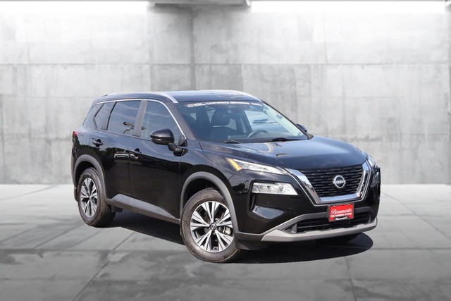 Used 2022 Nissan Rogue SV with VIN 5N1BT3BA5NC709970 for sale in Hazelwood, MO