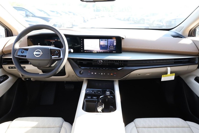 Nissan Murano Vehicle Image 28