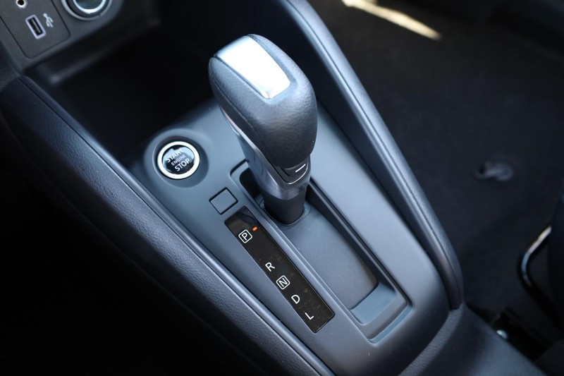 Nissan Kicks Play Vehicle Image 17