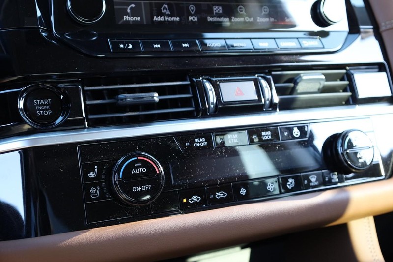 Nissan Pathfinder Vehicle Image 19