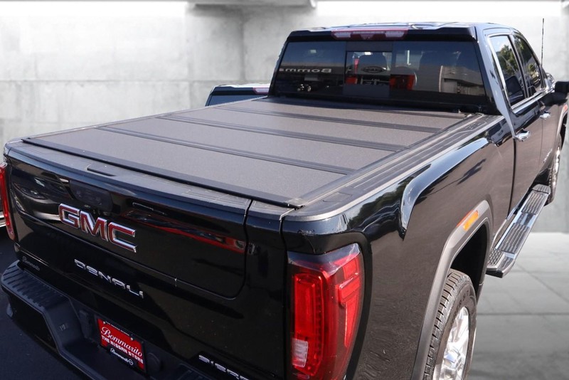 GMC Sierra 2500HD Vehicle Image 07