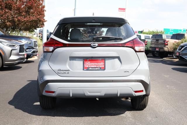 Nissan Kicks Vehicle Image 07
