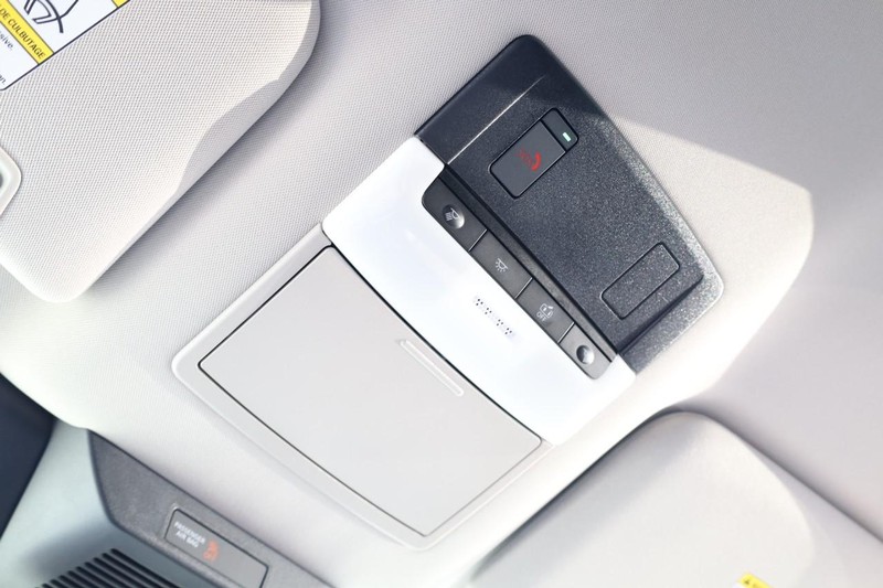 Nissan Pathfinder Vehicle Image 21