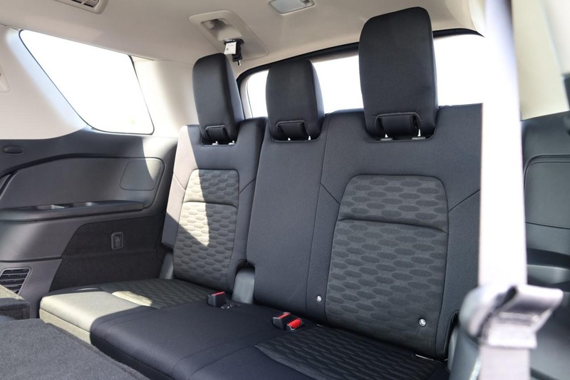 Nissan Pathfinder Vehicle Image 27