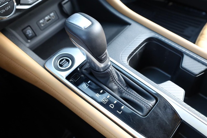 Nissan Sentra Vehicle Image 18