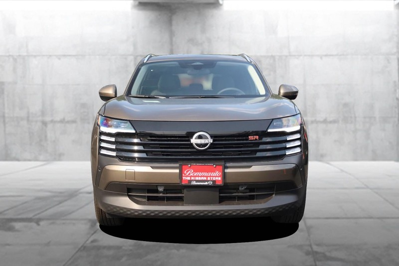 Nissan Kicks Vehicle Image 04