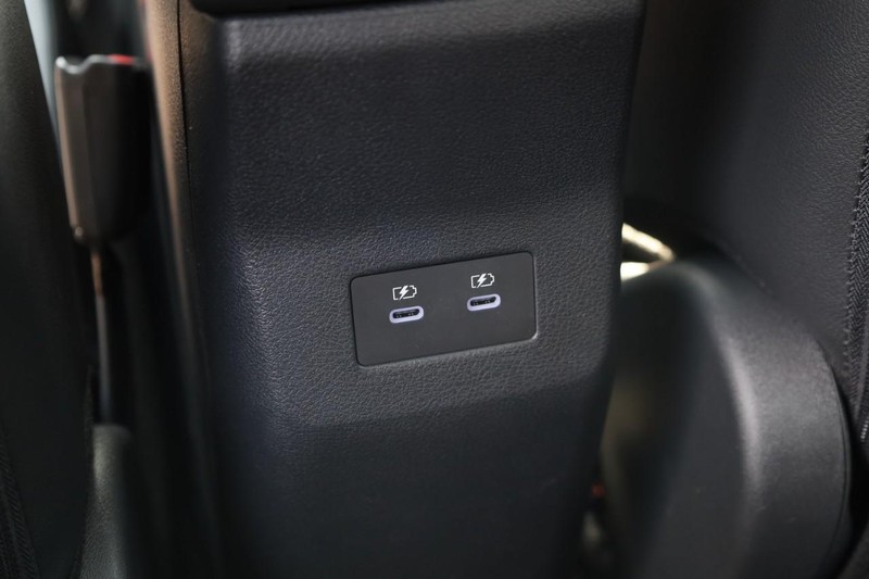 Nissan Kicks Vehicle Image 21