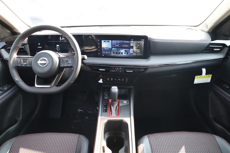 Nissan Kicks Vehicle Image 22