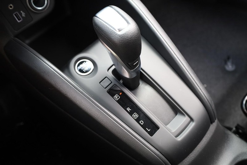 Nissan Kicks Play Vehicle Image 16