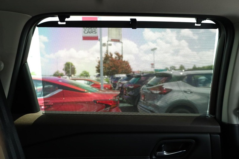 Nissan Rogue Vehicle Image 29
