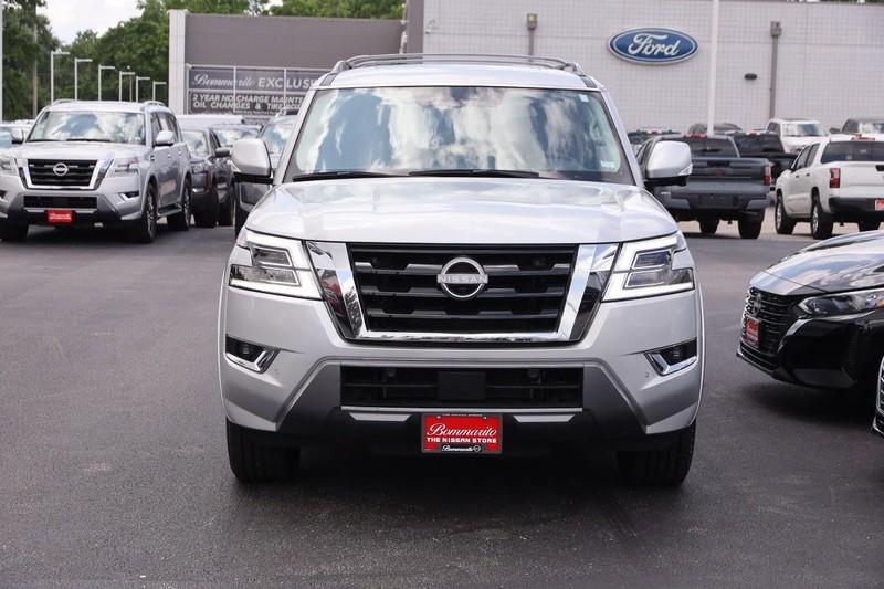 Nissan Armada Vehicle Image 04