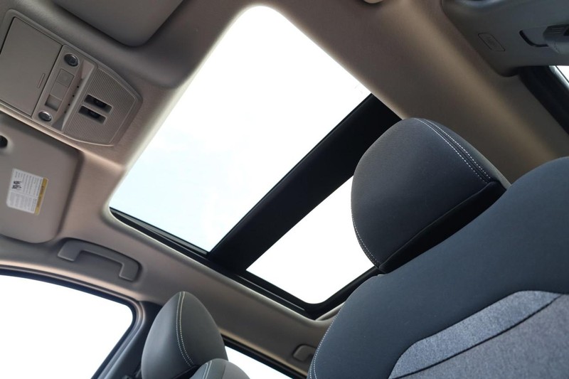 Nissan Kicks Vehicle Image 10