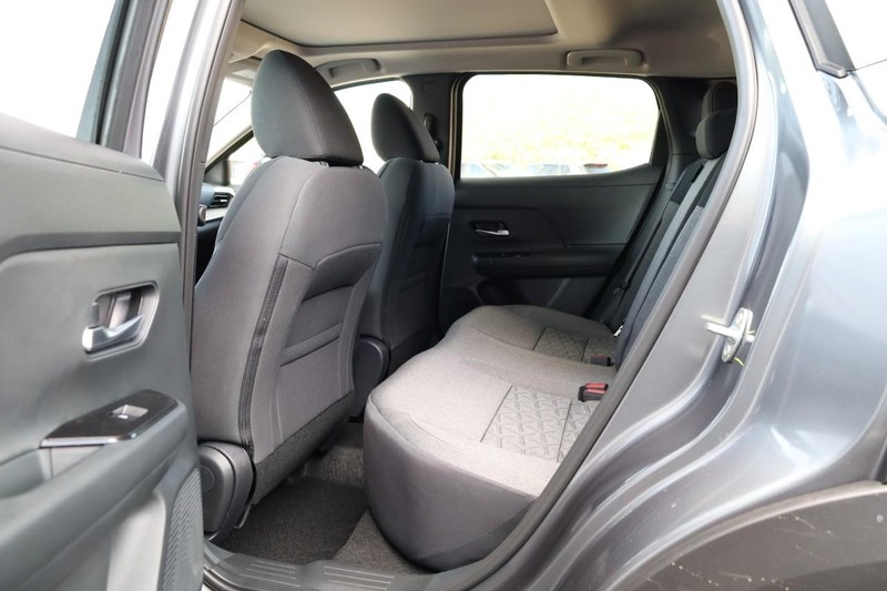 Nissan Kicks Vehicle Image 24