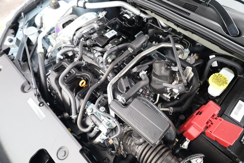 Nissan Sentra Vehicle Image 25