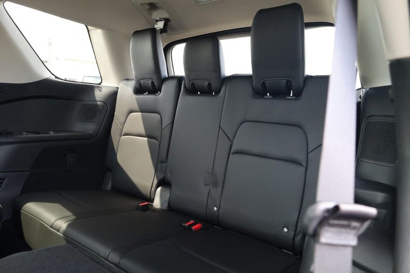 Nissan Pathfinder Vehicle Image 30