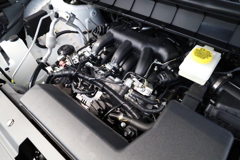 Nissan Pathfinder Vehicle Image 32
