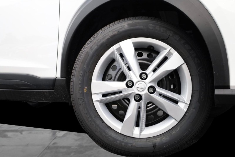 Nissan Kicks Play Vehicle Image 03