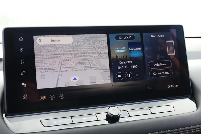 Nissan Rogue Vehicle Image 13
