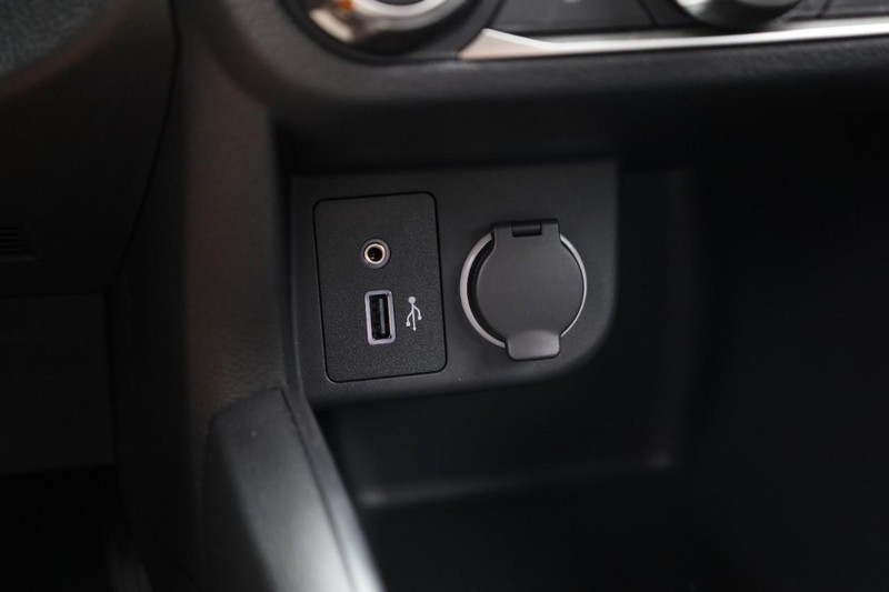 Nissan Kicks Play Vehicle Image 16