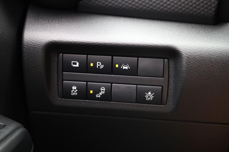 Nissan Kicks Play Vehicle Image 20