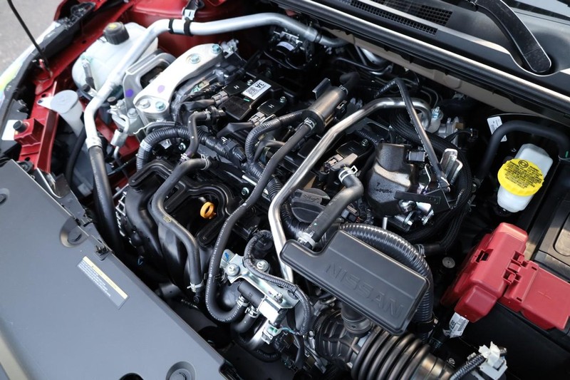 Nissan Sentra Vehicle Image 25