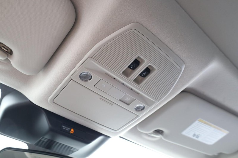 Nissan Kicks Vehicle Image 21