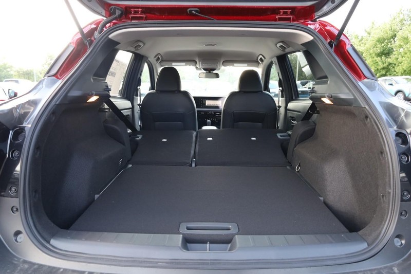 Nissan Kicks Vehicle Image 09