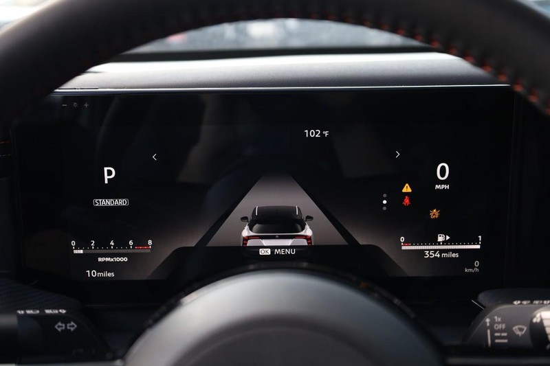 Nissan Kicks Vehicle Image 12