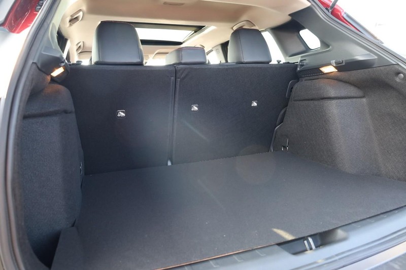 Nissan Kicks Vehicle Image 07