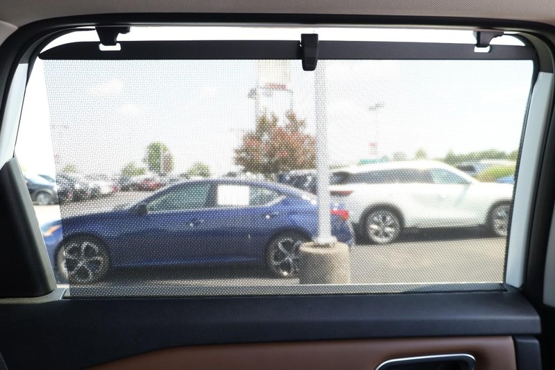 Nissan Rogue Vehicle Image 31