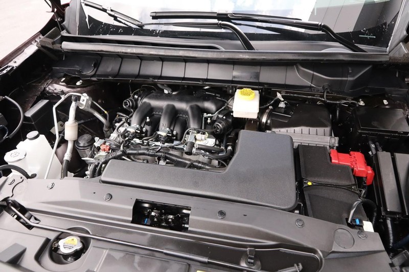 Nissan Pathfinder Vehicle Image 29