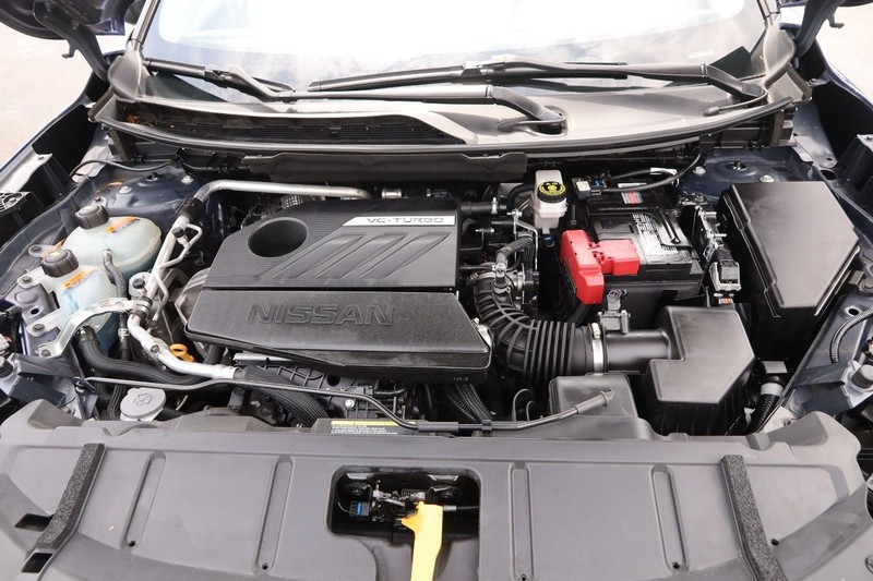 Nissan Rogue Vehicle Image 24