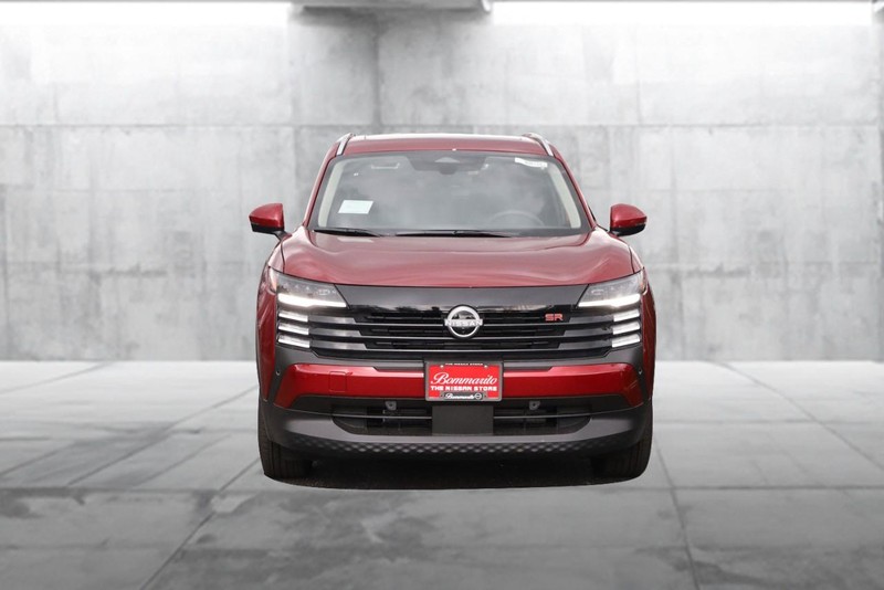 Nissan Kicks Vehicle Image 04