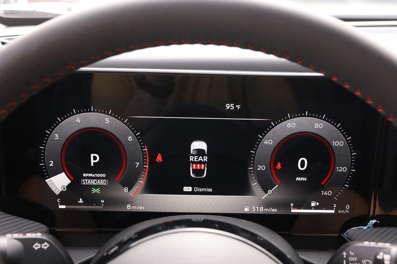 Nissan Kicks Vehicle Image 13