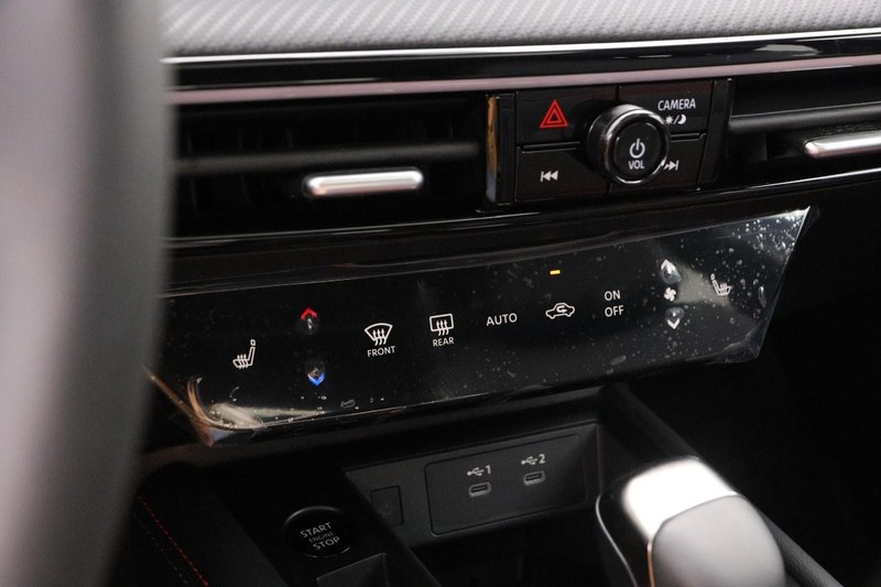 Nissan Kicks Vehicle Image 17