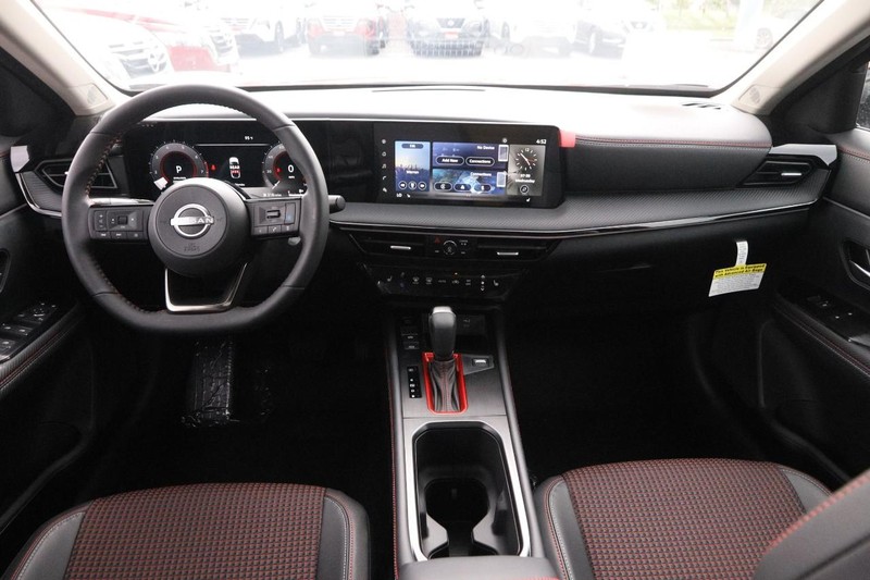 Nissan Kicks Vehicle Image 20
